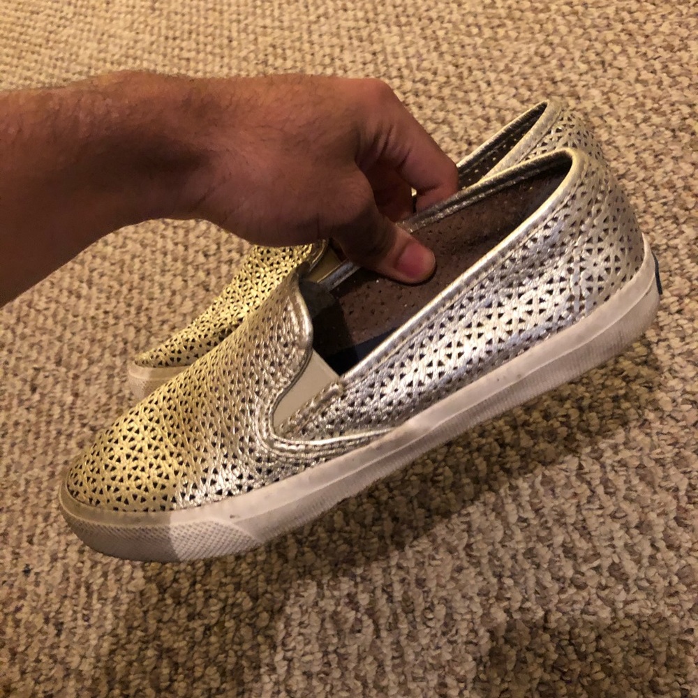 Sperry slip -on flats